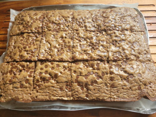 Mary Janes Auction - Brownie Cake 12k Infused